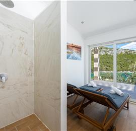 Luxury 5 Bedroom Beachfront Villa near Dubrovnik, Sleeps 11-12